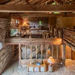 Hotel Domaine Des Etangs, Collection