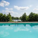 Domaine Des Etangs, Collection Hotel Massignac