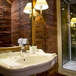 Domaine Des Etangs, Collection