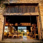 Domaine Des Etangs, Collection מלון 5*