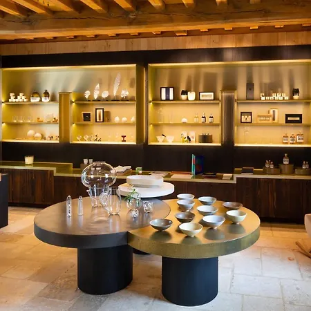 Hotel Domaine Des Etangs, Collection