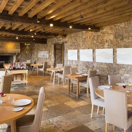 Domaine Des Etangs, Collection 5* Massignac