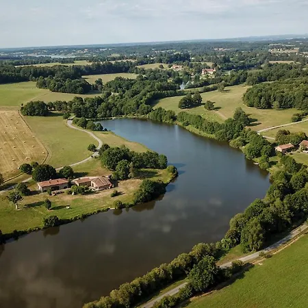 Otel Domaine Des Etangs, Collection