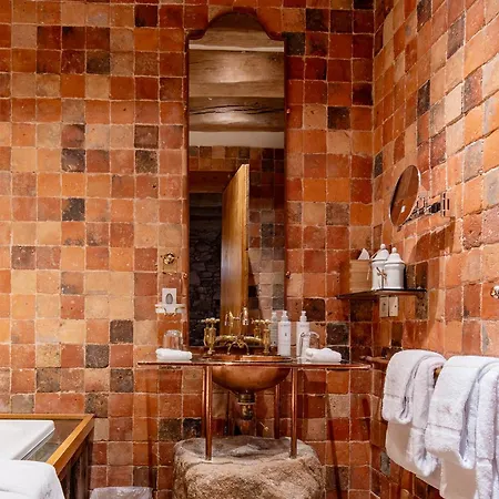 Domaine Des Etangs, Collection