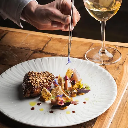 Otel Domaine Des Etangs, Collection