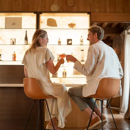 Domaine Des Etangs, Collection 5*