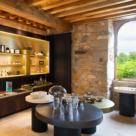 Hotel Domaine Des Etangs, Collection