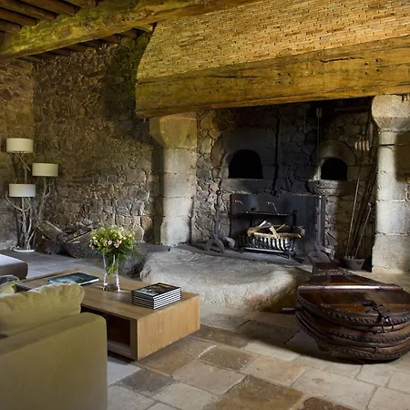 Domaine Des Etangs, Collection 5*