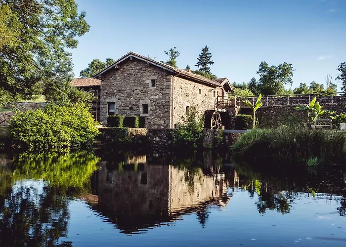 Domaine Des Etangs, Collection 5*