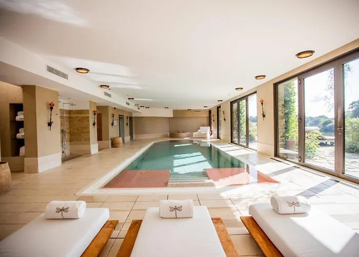 فندق Domaine Des Etangs, Collection Massignac