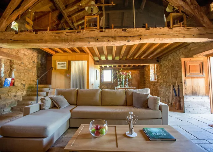 Hotel Domaine Des Etangs, Collection Massignac