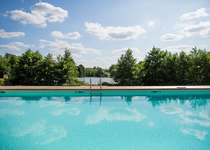 Domaine Des Etangs, Collection Hotel Massignac