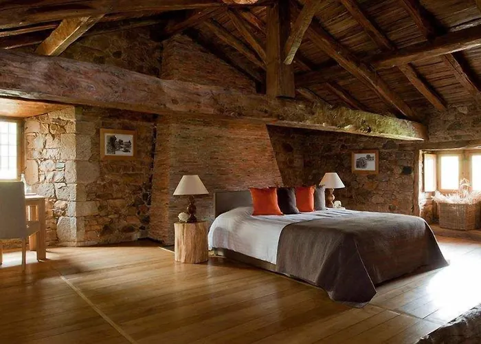 Hotel Domaine Des Etangs, Collection Massignac