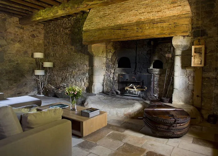 Domaine Des Etangs, Collection 5*